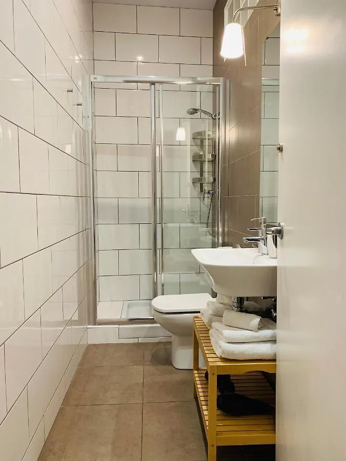 Appartamento APTBCN Super Balmes Guest House Barcellona Spagna