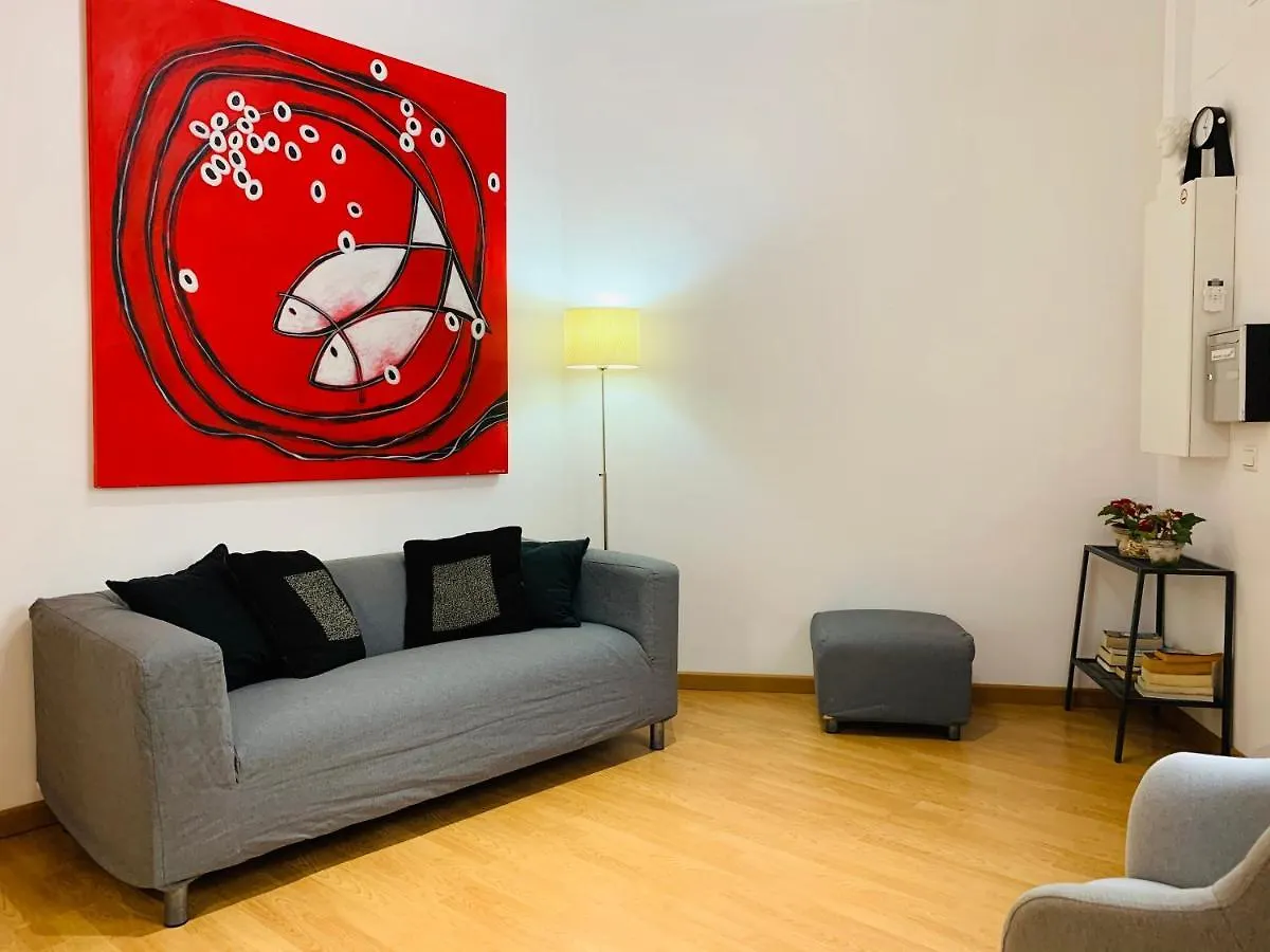 APTBCN Super Balmes Guest House Barcellona Appartamento